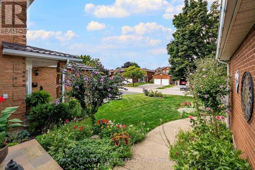 418 Chieftan Circle, Mississauga, ON - Outdoor