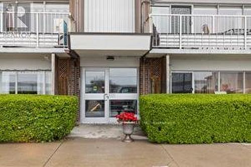 406 - 109 King Street E, Brockville, ON - Outdoor