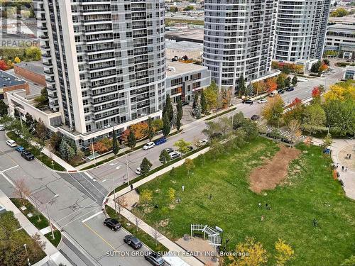 1717 - 275 Village Green Square, Toronto, ON - Outdoor