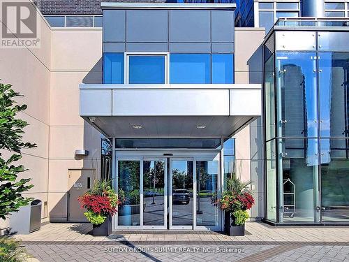 1717 - 275 Village Green Square, Toronto, ON - Outdoor