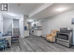 Suite Living/ Dining/ Kitchen - 