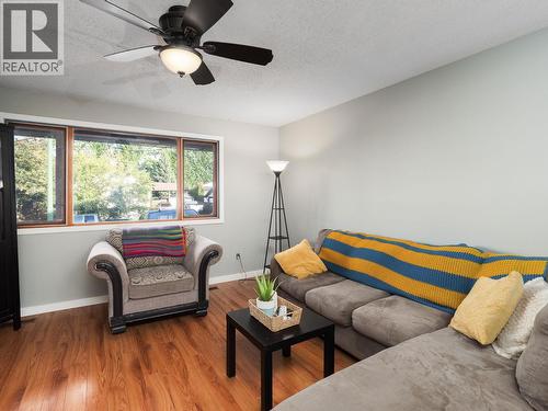 3011 Christopher Crescent, Prince George, BC - Indoor Photo Showing Living Room
