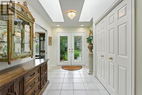 1104 Crofton Way, Burlington, ON - Indoor Photo Showing Other Room