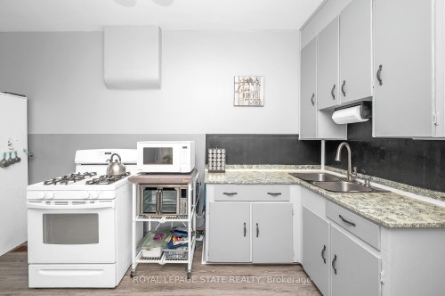 127 East Avenue N, Hamilton, ON 