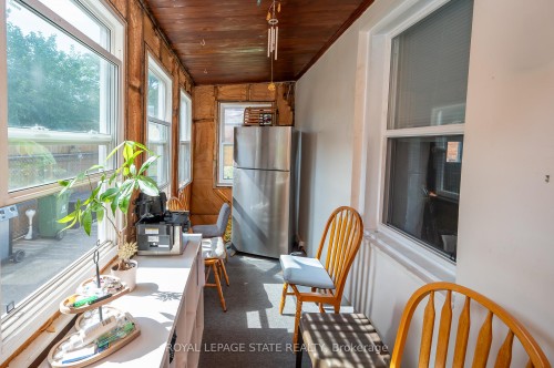 127 East Avenue N, Hamilton, ON 