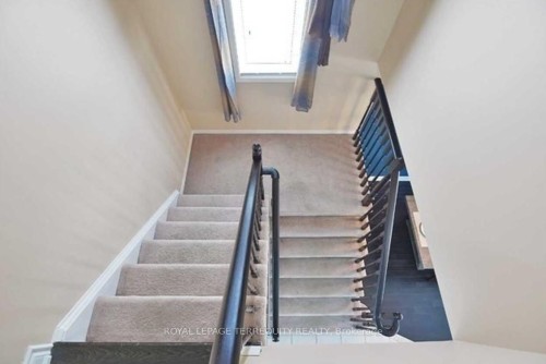 3240 Hunters Glen, Mississauga, ON - Indoor Photo Showing Other Room