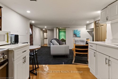 163 Hope Avenue, Hamilton, ON - Indoor