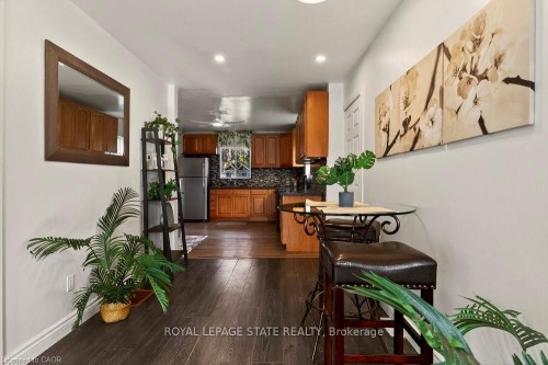 163 Hope Avenue, Hamilton, ON - Indoor Photo Showing Other Room