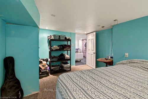 163 Hope Avenue, Hamilton, ON - Indoor Photo Showing Bedroom