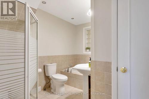 4434 Cedar Springs Road, Burlington, ON - Indoor Photo Showing Bathroom