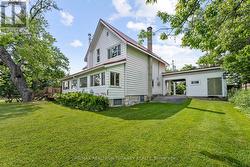 Carport with up to 4 parking spaces - 