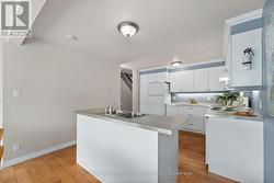 Bright and spacious - 