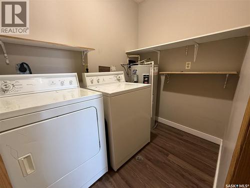 15 6595 Rochdale Boulevard, Regina, SK - Indoor Photo Showing Laundry Room