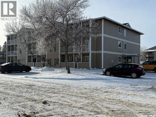 15 6595 Rochdale Boulevard, Regina, SK - Outdoor With Facade