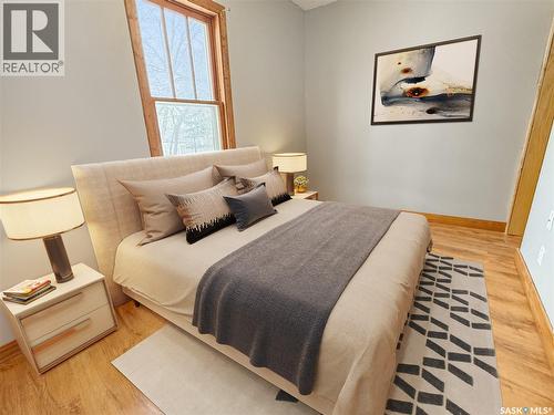 120 Central Avenue S, Swift Current, SK - Indoor Photo Showing Bedroom