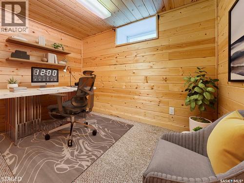 120 Central Avenue S, Swift Current, SK - Indoor