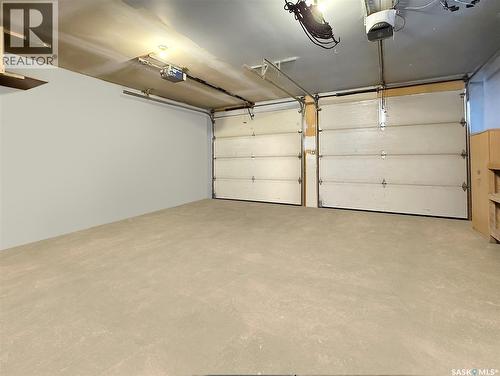 120 Central Avenue S, Swift Current, SK - Indoor Photo Showing Garage