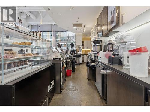 521 W Broadway, Vancouver, BC 