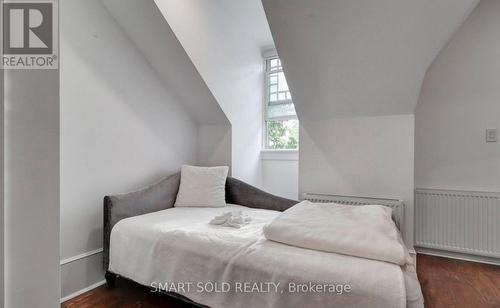 61 Brunswick Avenue, Toronto, ON - Indoor Photo Showing Bedroom