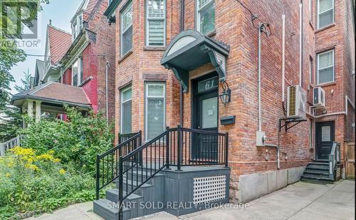 61 Brunswick Avenue, Toronto, ON - Outdoor