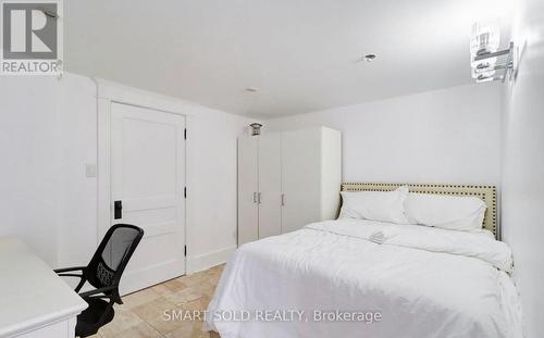 61 Brunswick Avenue, Toronto, ON - Indoor Photo Showing Bedroom