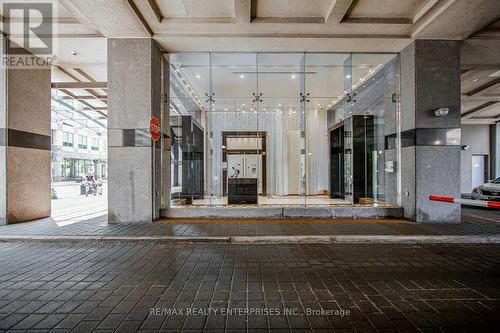 517 - 20 Blue Jays Way, Toronto, ON - Indoor Photo Showing Other Room