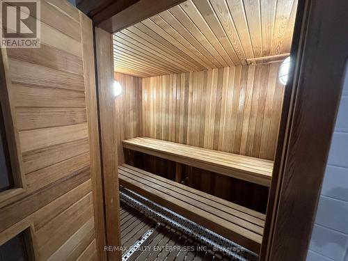 517 - 20 Blue Jays Way, Toronto, ON - Indoor Photo Showing Other Room