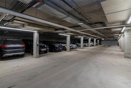 418-545 Dale Blvd, Winnipeg, MB 