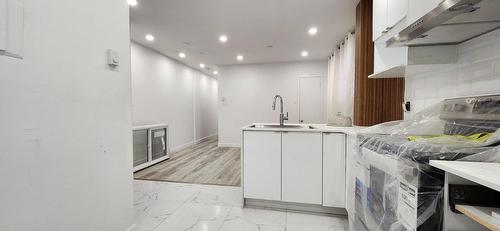 Kitchen - 1-2222 Rue Fleury E., Montréal (Ahuntsic-Cartierville), QC - Indoor