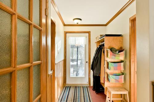 Entrée extérieure - 4612 Rue Walters, Dunham, QC - Indoor Photo Showing Other Room