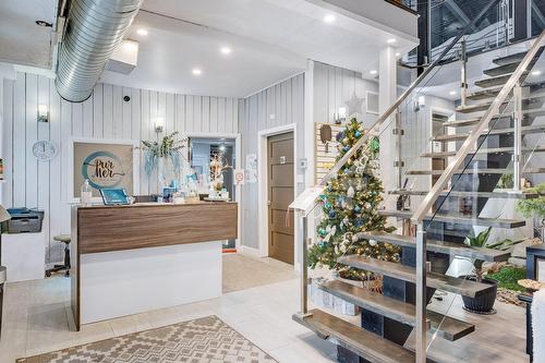 Réception - 250 Rue Séraphin, Sainte-Adèle, QC - Indoor Photo Showing Other Room