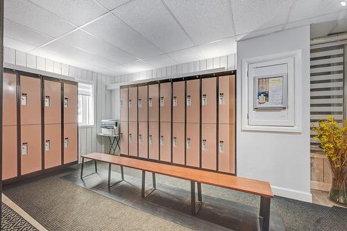 Salle de bains - 250 Rue Séraphin, Sainte-Adèle, QC - Indoor Photo Showing Other Room