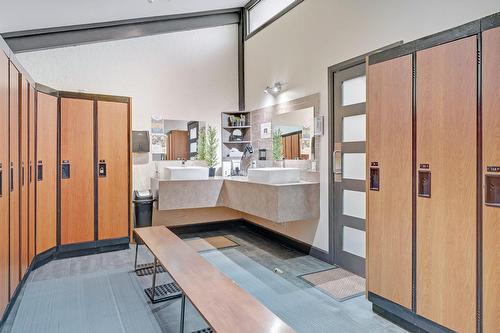 Salle de bains - 250 Rue Séraphin, Sainte-Adèle, QC - Indoor Photo Showing Other Room