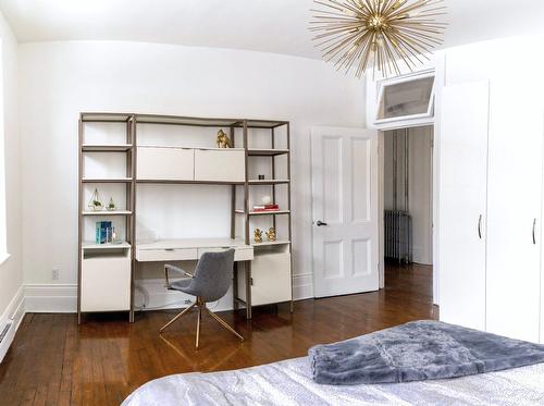 Primary bedroom - 5-375 Rue St-Paul E., Montréal (Ville-Marie), QC - Indoor Photo Showing Bedroom
