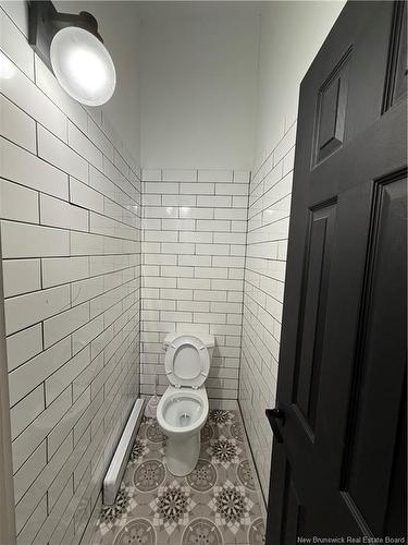 897-901 Main, Moncton, NB 