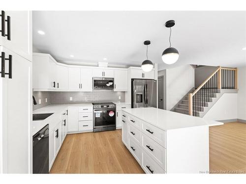 5 Stapleton St, Fredericton, NB 