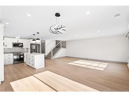 5 Stapleton St, Fredericton, NB 