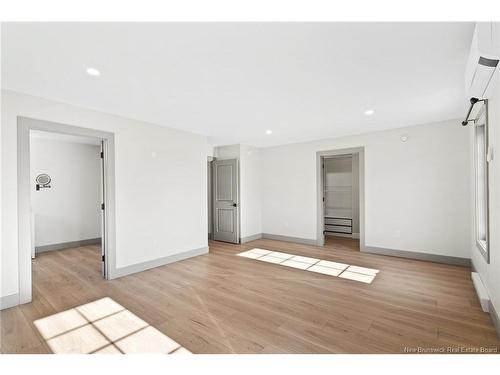 5 Stapleton St, Fredericton, NB 