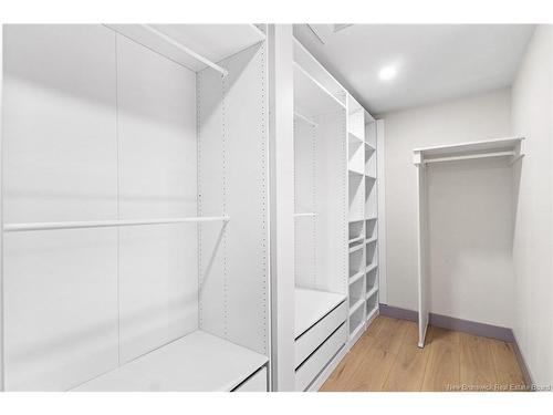 5 Stapleton St, Fredericton, NB 