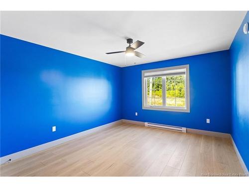 5 Stapleton St, Fredericton, NB 