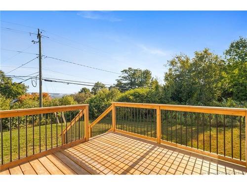 5 Stapleton St, Fredericton, NB 