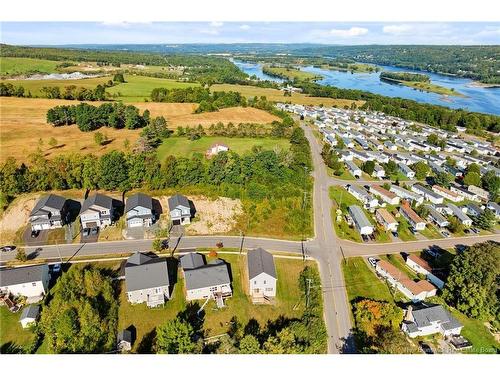 5 Stapleton St, Fredericton, NB 