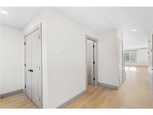 5 Stapleton St, Fredericton, NB 