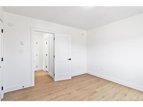 6 Briar Brook Pl, Fredericton, NB 