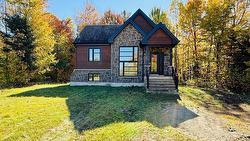 178 Rue des Tournesols  Saint-Colomban, QC J5K 0E4