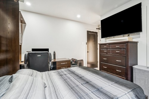 Master Bedroom - 48Z Ch. Richard-Tapp, Lachute, QC - Indoor Photo Showing Bedroom