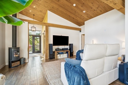 Living Room - 48Z Ch. Richard-Tapp, Lachute, QC - Indoor Photo Showing Other Room With Fireplace