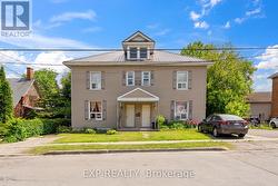 17 SPRING STREET  Quinte West (Trenton Ward), ON K8N 2Z6