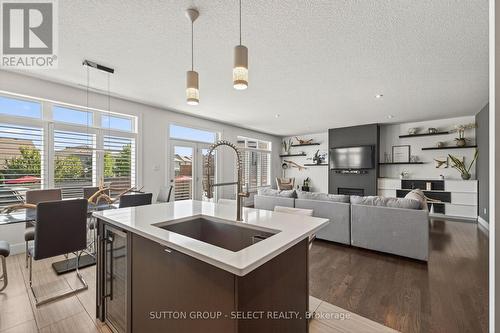 1879 Couldridge Way, London North (North S), ON - Indoor Photo Showing Kitchen