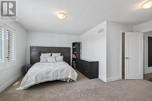 1879 Couldridge Way, London North (North S), ON - Indoor Photo Showing Bedroom